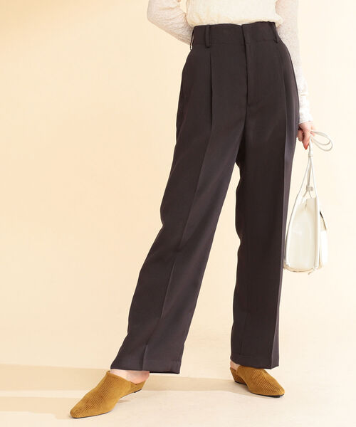 Ray BEAMS（レイビームス）の「Ray BEAMS / カルゼ 1タック テーパード パンツ（その他パンツ・レディース・オフホワイト/ライトブルー/ダークブラウン・1/0）」の16枚目の写真