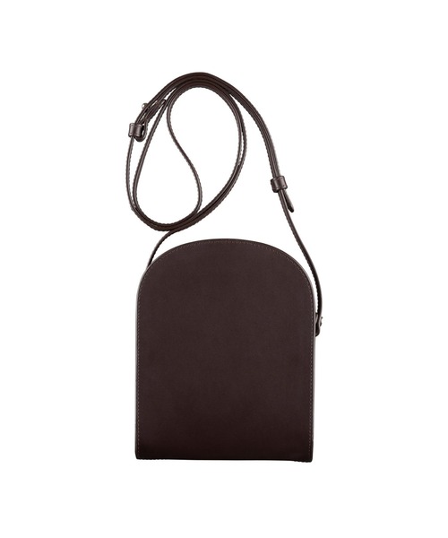 A.P.C.(アーペーセー)の「NECK POUCH DEMI-LUNE 21A(ポーチ・メンズ・ブラック/ブラウン系その他・ONESIZE)」の11枚目の写真