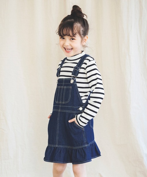 BRANSHES（ブランシェス）の「裾フリルデニムジャンパースカート（ジャンパースカート・キッズ・ブルー/ネイビー・120cm/90cm/130cm/100cm/110cm）」の4枚目の写真