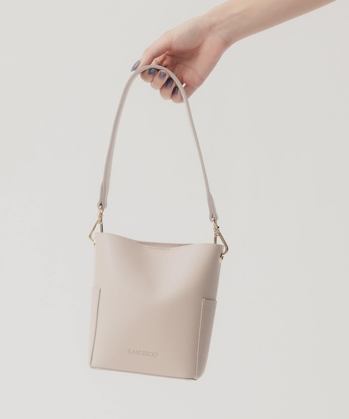 RANDEBOO(ランデブー)の「Mini bucket bag(ショルダーバッグ・レディース・ブラック/ダークブラウン/アイボリー・FREE)」の13枚目の写真