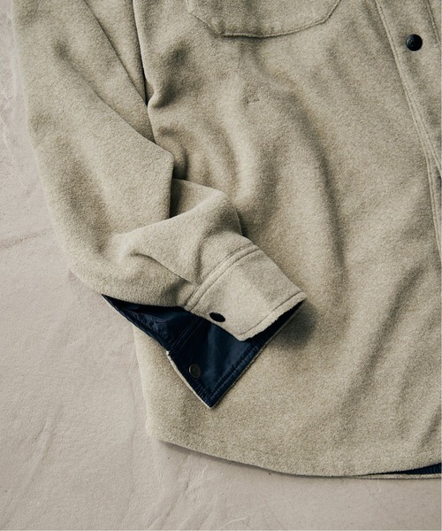 WOOLRICH（ウールリッチ）の「【WOOLRICH / ウールリッチ】別注 ポーラーテック フリースシャツブルゾン（シャツ/ブラウス・メンズ・グレー/キナリ・MEDIUM/LARGE/X-LARGE）」の3枚目の写真