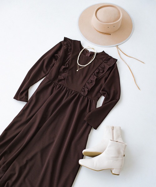 haco!（ハコ）の「ブーツは黒か茶色が無難って思っていたけど、実は白がおしゃれに見えて合わせやすい！歩きやすくてスタイルアップもしてくれるストレッチブーツby who made me（ブーツ・レディース・アイボリー・1/2/4/6/3/5）」の3枚目の写真