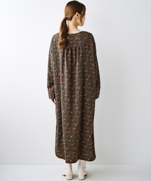 haco!（ハコ）の「ブーツは黒か茶色が無難って思っていたけど、実は白がおしゃれに見えて合わせやすい！歩きやすくてスタイルアップもしてくれるストレッチブーツby who made me（ブーツ・レディース・アイボリー・1/2/4/6/3/5）」の20枚目の写真