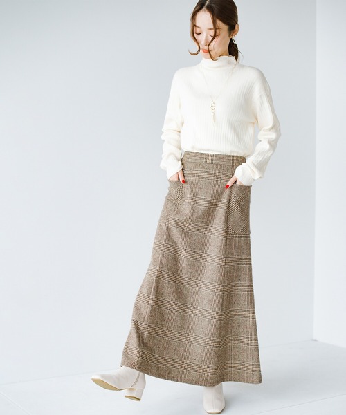 haco!（ハコ）の「ブーツは黒か茶色が無難って思っていたけど、実は白がおしゃれに見えて合わせやすい！歩きやすくてスタイルアップもしてくれるストレッチブーツby who made me（ブーツ・レディース・アイボリー・1/2/4/6/3/5）」の13枚目の写真