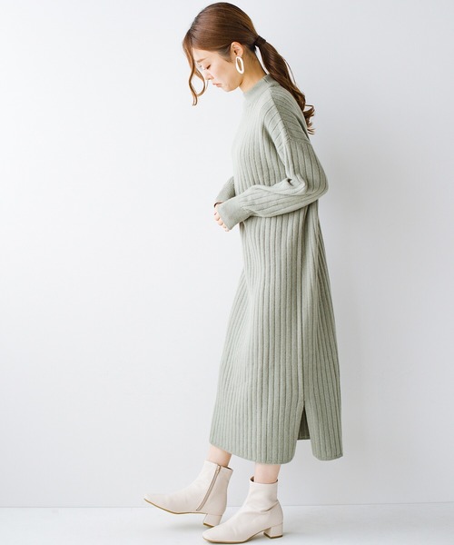 haco!（ハコ）の「ブーツは黒か茶色が無難って思っていたけど、実は白がおしゃれに見えて合わせやすい！歩きやすくてスタイルアップもしてくれるストレッチブーツby who made me（ブーツ・レディース・アイボリー・1/2/4/6/3/5）」の21枚目の写真