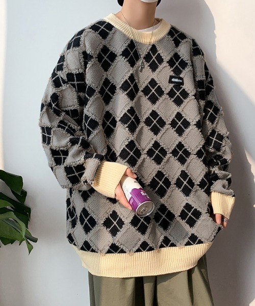 MGV(エムジーヴィー)の「アーガイル柄オーバーサイズニット(ニット/セーター・メンズ・ブラック/オレンジ/グリーン/グレー/ブルー・LARGE/MEDIUM/X-LARGE)」の1枚目の写真