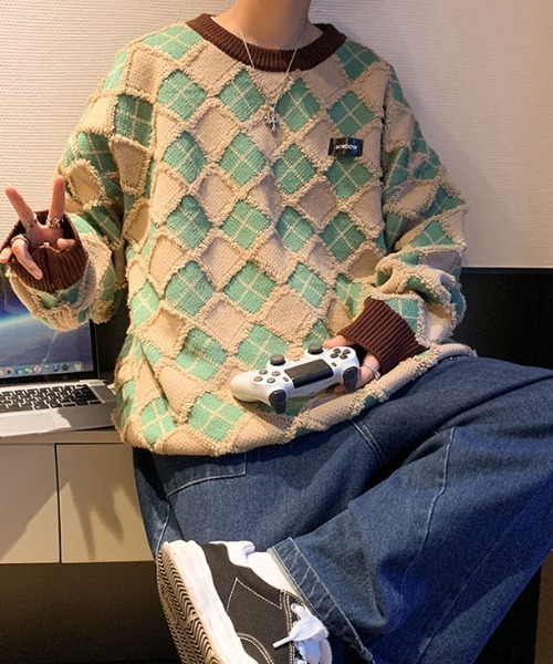 MGV(エムジーヴィー)の「アーガイル柄オーバーサイズニット(ニット/セーター・メンズ・ブラック/オレンジ/グリーン/グレー/ブルー・LARGE/MEDIUM/X-LARGE)」の3枚目の写真