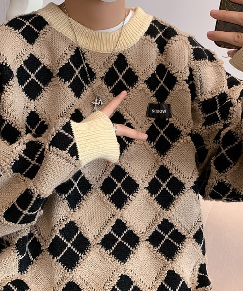 MGV(エムジーヴィー)の「アーガイル柄オーバーサイズニット(ニット/セーター・メンズ・ブラック/オレンジ/グリーン/グレー/ブルー・LARGE/MEDIUM/X-LARGE)」の7枚目の写真