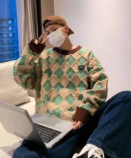 MGV(エムジーヴィー)の「アーガイル柄オーバーサイズニット(ニット/セーター・メンズ・ブラック/オレンジ/グリーン/グレー/ブルー・LARGE/MEDIUM/X-LARGE)」の16枚目の写真