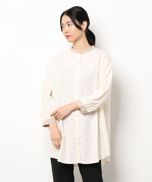Samansa Mos2（サマンサ モスモス）の「コットンリネンクレリックチュニック（シャツ/ブラウス・レディース・ベージュ/チャコール/キナリ・ﾌﾘ-）」の8枚目の写真