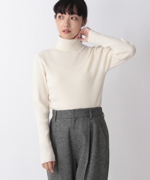 LOWRYS FARM（ローリーズファーム）の「リブタートルＬＳ　216388（ニット/セーター・レディース・ブラック/オフホワイト/ブルー/ブラウン・FREE）」の7枚目の写真