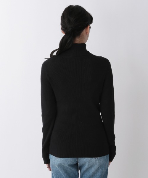 LOWRYS FARM（ローリーズファーム）の「リブタートルＬＳ　216388（ニット/セーター・レディース・ブラック/オフホワイト/ブルー/ブラウン・FREE）」の9枚目の写真