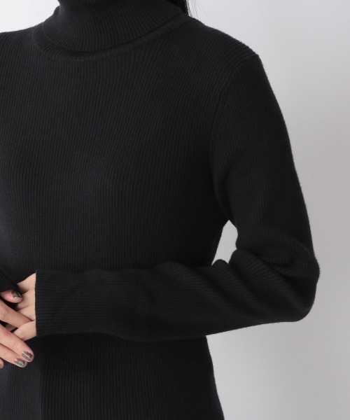 LOWRYS FARM（ローリーズファーム）の「リブタートルＬＳ　216388（ニット/セーター・レディース・ブラック/オフホワイト/ブルー/ブラウン・FREE）」の12枚目の写真