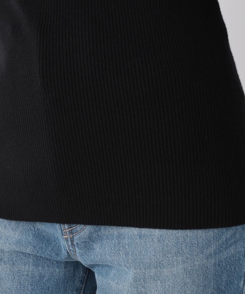 LOWRYS FARM（ローリーズファーム）の「リブタートルＬＳ　216388（ニット/セーター・レディース・ブラック/オフホワイト/ブルー/ブラウン・FREE）」の13枚目の写真