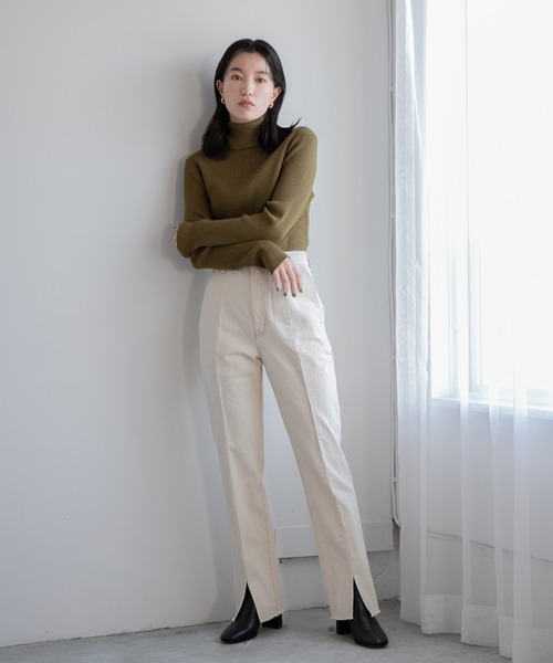 LOWRYS FARM（ローリーズファーム）の「リブタートルＬＳ　216388（ニット/セーター・レディース・ブラック/オフホワイト/ブルー/ブラウン・FREE）」の19枚目の写真