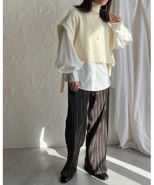 She's Closet(シーズクローゼット)の「モヘアタッチサイドリボンショート丈ハイネックニットベスト(ベスト・レディース・アイボリー・FREE)」の13枚目の写真