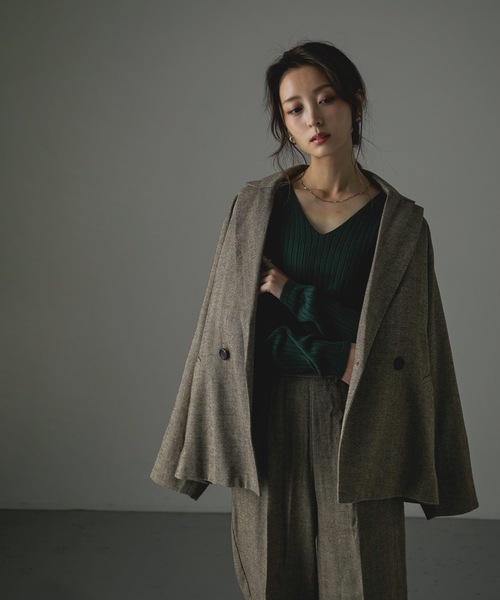 Fashion Letter(ファッションレター)の「Vネックリブニット(ニット/セーター・レディース・ダークグリーン/ブラック/杢グレー/バーガンディー/グレイッシュベージュ・M~L/4L~5L/LL~3L)」の6枚目の写真