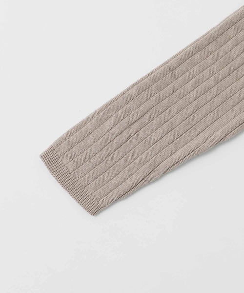 Fashion Letter(ファッションレター)の「Vネックリブニット(ニット/セーター・レディース・ダークグリーン/ブラック/杢グレー/バーガンディー/グレイッシュベージュ・M~L/4L~5L/LL~3L)」の20枚目の写真