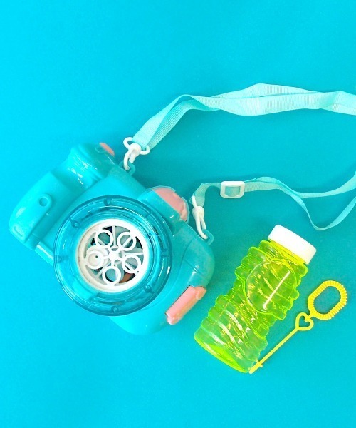 GEORGE'S（ジョージズ）の「WEB限定 バブルカメラ（おもちゃ・キッズ・ブルー系その他・ONE SIZE）」の2枚目の写真