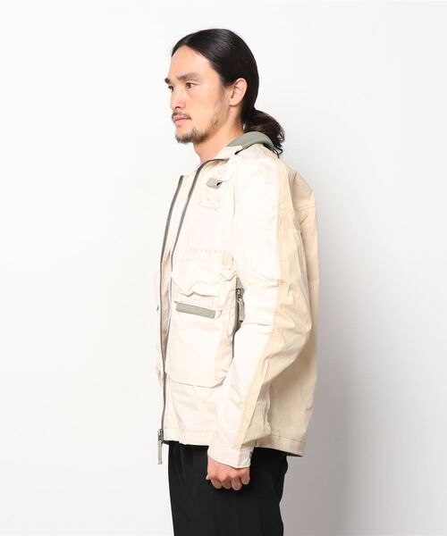 G-STAR（ジースター）の「ZIP POCKET BOMBER/ミリタリー（ミリタリージャケット・メンズ・ホワイト系その他・LARGE/MEDIUM/SMALL/X-LARGE）」の6枚目の写真