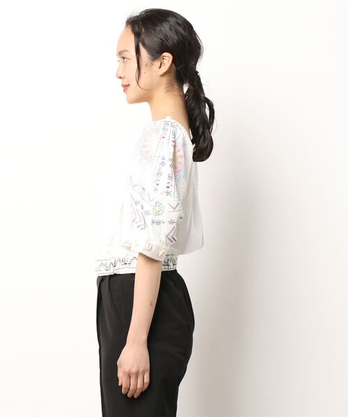Desigual（デシグアル）の「クロップブラウス（シャツ/ブラウス・レディース・ホワイト・L/S/M）」の2枚目の写真