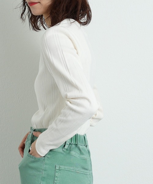 CIAOPANIC TYPY（チャオパニックティピー）の「▽ボリュームスリーブリブTee（Tシャツ/カットソー・レディース・ブラック/オフホワイト/オレンジ/グリーン・ONE SIZE）」の7枚目の写真