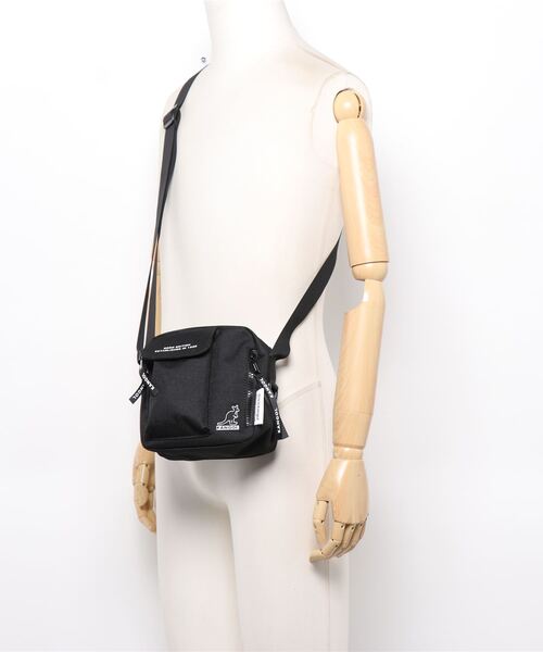 KANGOL（カンゴール）の「【KANGOL / カンゴール】 マルチ ミニ ショルダー ポーチ（ショルダーバッグ・メンズ・ブラック/ベージュ/オレンジ/ブラック×ホワイト・FREE）」の8枚目の写真