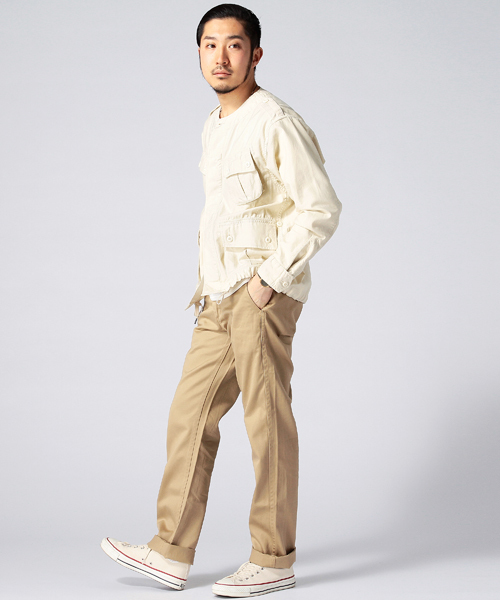 BEAMS（ビームス）の「○BEAMS / ノーカラー ファティーグ ジャケット（ミリタリージャケット・メンズ・オフホワイト/オリーブ・MEDIUM/LARGE/SMALL）」の3枚目の写真