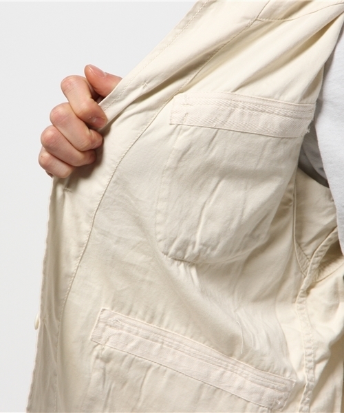 BEAMS（ビームス）の「○BEAMS / ノーカラー ファティーグ ジャケット（ミリタリージャケット・メンズ・オフホワイト/オリーブ・MEDIUM/LARGE/SMALL）」の4枚目の写真