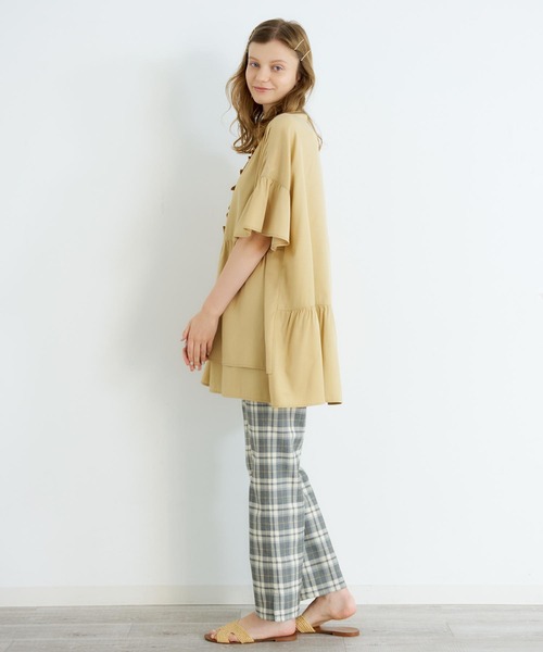 MILKFED.(ミルクフェド)の「RUFFLE SLEEVE TUNIC(シャツ/ブラウス・レディース・ホワイト/ブラック/ベージュ/ライトパープル・ONE SIZE)」の14枚目の写真