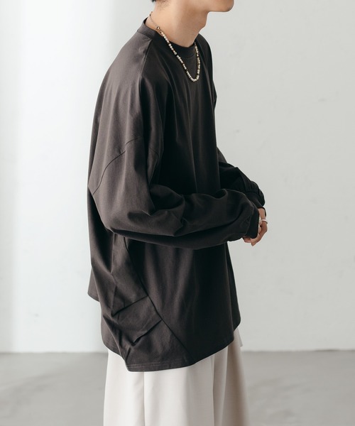 epnok(エプノック)の「タックコクーンロンT(Tシャツ/カットソー・メンズ・チャコールグレー/ナチュラル/グレイッシュベージュ/グレイッシュブルー・SMALL/MEDIUM/LARGE)」の16枚目の写真