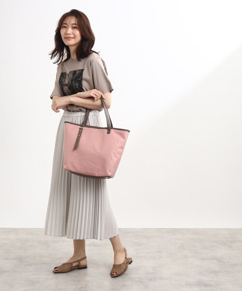 Reflect(リフレクト)の「◆【WEB限定カラーあり】毎日ナイロンバッグ(トートバッグ・レディース・カーキ/ピンク/ネイビー/ベージュ・00)」の13枚目の写真