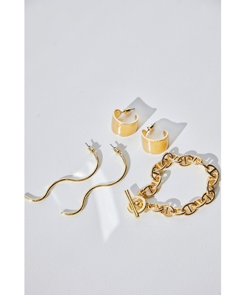 SNIDEL（スナイデル）の「チェーンブレス（ブレスレット・レディース・ゴールド・FREE）」の4枚目の写真