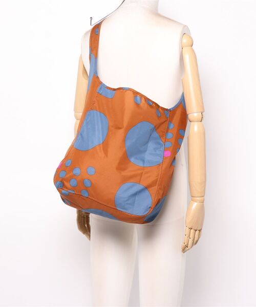 392 plusm（サンキューニプリュスエム）の「Shoulder Bag - maru - 731801（ショルダーバッグ・レディース・ネイビー/ブラック/カーキ/レッド/ブラウン/イエロー・ONE SIZE）」の13枚目の写真