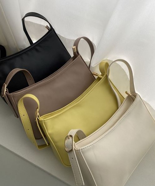 by muni:r（バイ ムニール）の「デイリースクエアミニショルダーバッグ（ショルダーバッグ・レディース・ブラック/イエロー/アイボリー/ピンクベージュ・ONE SIZE）」の4枚目の写真