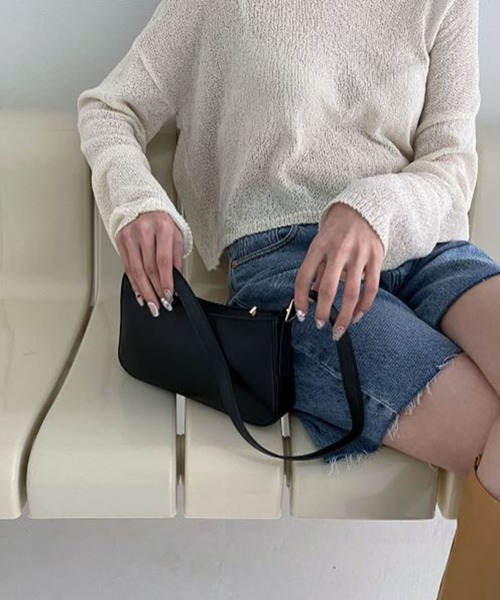 by muni:r（バイ ムニール）の「デイリースクエアミニショルダーバッグ（ショルダーバッグ・レディース・ブラック/イエロー/アイボリー/ピンクベージュ・ONE SIZE）」の3枚目の写真