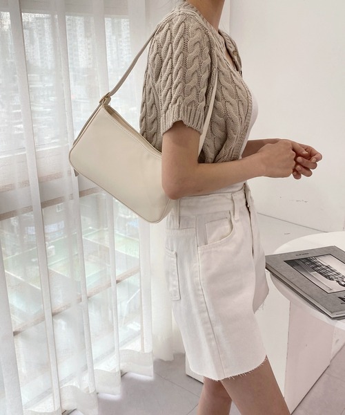 by muni:r（バイ ムニール）の「デイリースクエアミニショルダーバッグ（ショルダーバッグ・レディース・ブラック/イエロー/アイボリー/ピンクベージュ・ONE SIZE）」の7枚目の写真