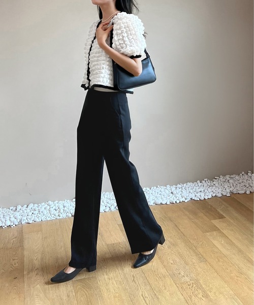 by muni:r（バイ ムニール）の「デイリースクエアミニショルダーバッグ（ショルダーバッグ・レディース・ブラック/イエロー/アイボリー/ピンクベージュ・ONE SIZE）」の13枚目の写真