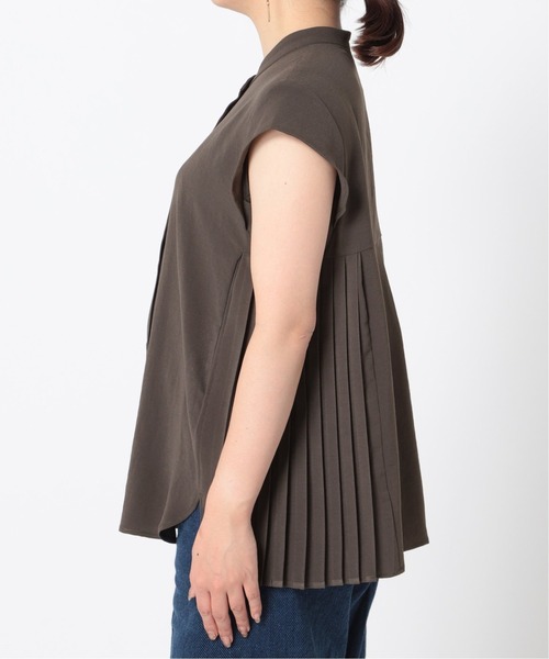 B.C STOCK（ベーセーストック）の「ジョーゼットサイドプリーツブラウス（シャツ/ブラウス・レディース・ホワイト/ベージュ/グレー・FREE）」の13枚目の写真