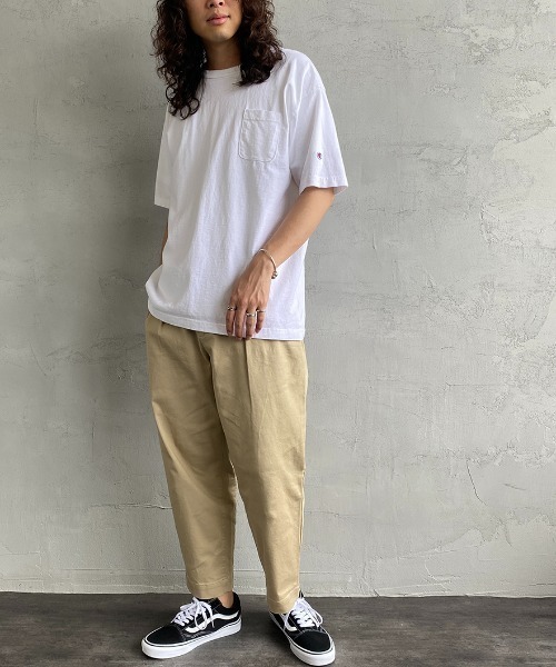 Champion（チャンピオン）の「[Champion/チャンピオン] T1011 ショートスリーブポケットTシャツ（Tシャツ/カットソー・レディース・ホワイト/ブラック・M/L/XL）」の11枚目の写真