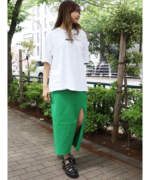 MURUA（ムルーア）の「タイトスリットニットスカート（スカート・レディース・ブラック/レッド/ブルー/グリーン・FREE）」の19枚目の写真