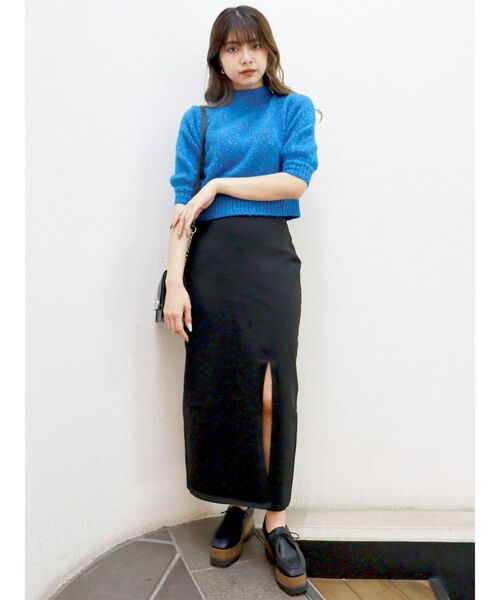 MURUA（ムルーア）の「タイトスリットニットスカート（スカート・レディース・ブラック/レッド/ブルー/グリーン・FREE）」の17枚目の写真