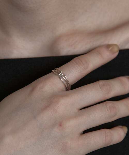 SMELLY（スメリー）の「silver925ラインクロスオープンリング（リング・レディース・シルバー/ゴールド・-）」の7枚目の写真