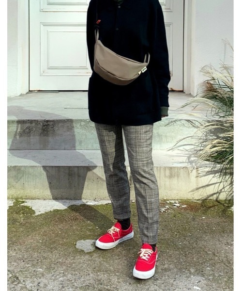 faff（ファフ）の「【faff 】チャビィバッグ / Chubby bag（ショルダーバッグ・レディース・ブラック/ライトホワイト/ダークベージュ・FREE）」の14枚目の写真