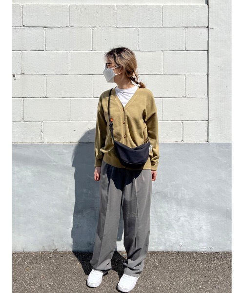 faff（ファフ）の「【faff 】チャビィバッグ / Chubby bag（ショルダーバッグ・レディース・ブラック/ライトホワイト/ダークベージュ・FREE）」の13枚目の写真