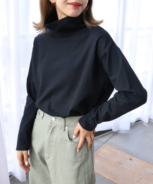 moment+（モーメントプラス）の「綿100％無地＆ボーダー ハイネックロングスリーブTシャツ（Tシャツ/カットソー・レディース・ブラック/オフホワイト/ピンク/グリーン/ブラック系その他・M）」の3枚目の写真