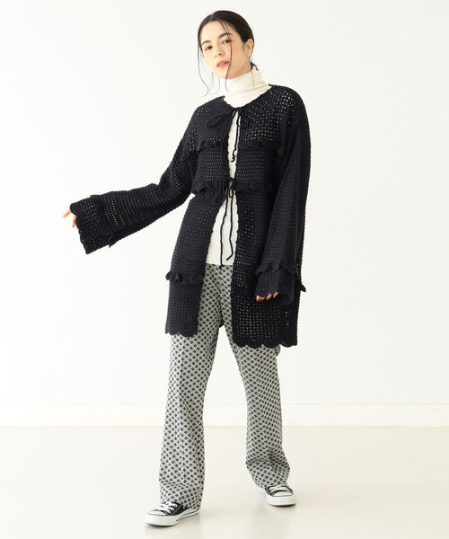 BEAMS BOY(ビームスボーイ)の「BEAMS BOY / フリル ニット カーディガン(カーディガン/ボレロ・レディース・ブラック/サックスブルー/ホワイト系その他7・ONE SIZE)」の7枚目の写真