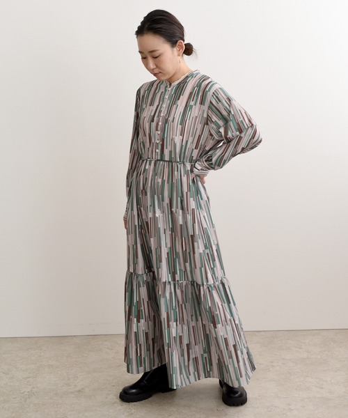 LHELBIE(レルビエ)の「ランダムストライプワンピース(ワンピース・レディース・イエロー/グリーン・M)」の2枚目の写真