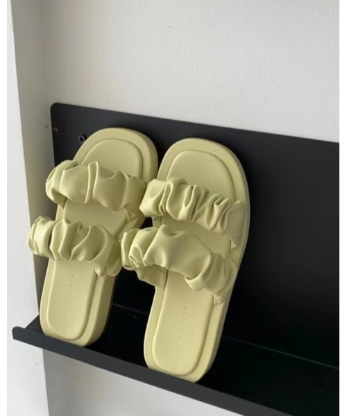 Ritzy（リッツィー）の「ギャザーシャーリングサンダル（サンダル・レディース・ホワイト/ブラック/グリーン・23/24/22.5/23.5）」の12枚目の写真