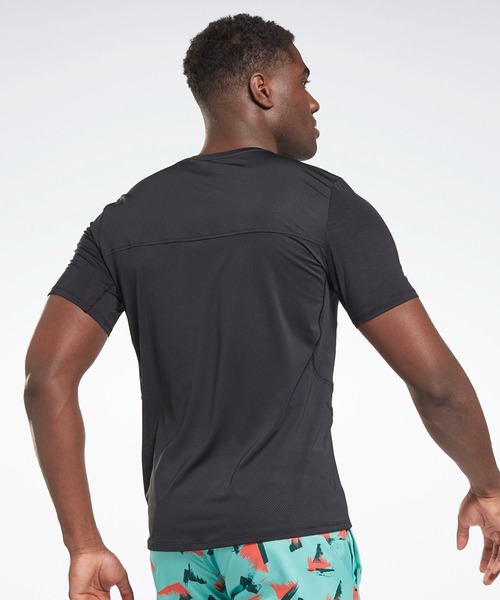 Reebok(リーボック)の「アクティブチル アスリート Tシャツ / Activchill Athlete T-Shirt(Tシャツ/カットソー・メンズ・ブラック/グレー/ターコイズブルー/ブルー・XX-LARGE/XXX-LARGE/X-SMALL/LARGE/X-LARGE/MEDIUM/SMALL/J/S/J/XO/J/L/J/M/J/O)」の5枚目の写真